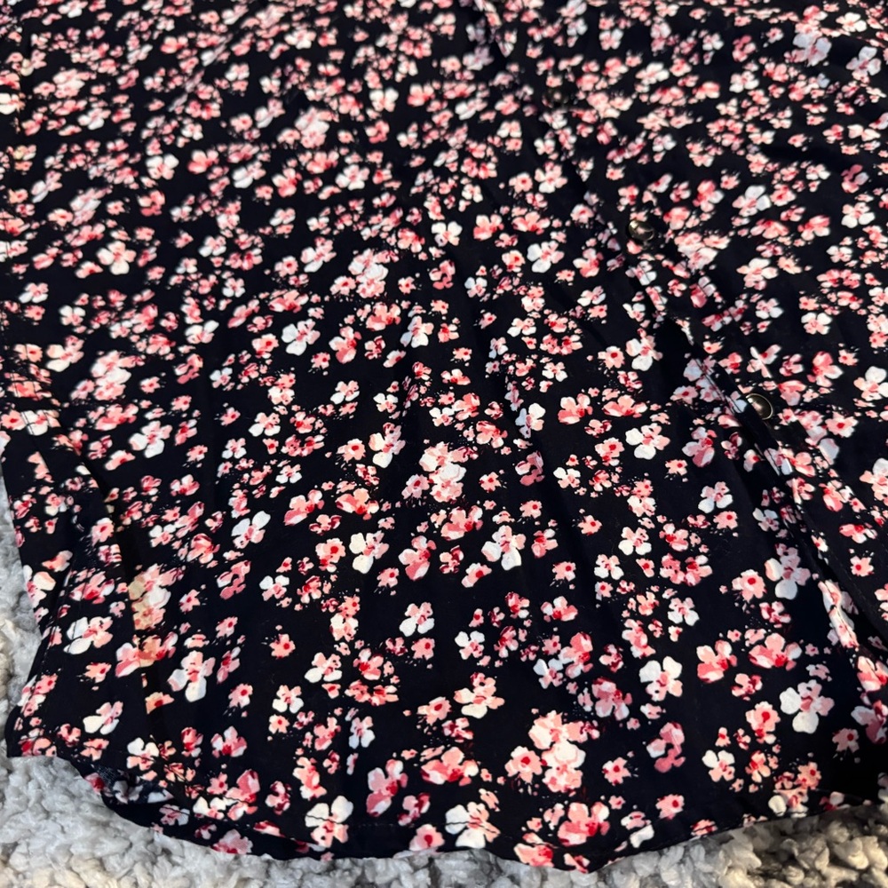 Men's Short-Sleeve Floral Button-Down Shirt - Black with Pink Blossoms - Picture 3 of 5